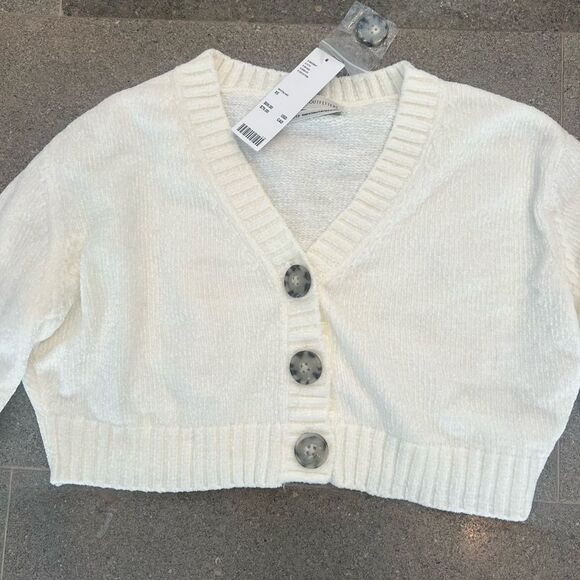 Urban Outfitters BNWT Sweater XS Super Soft Great Condition Non Smoking XS - Picture 11 of 11